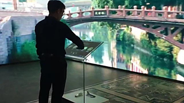 多屏互动展示定制